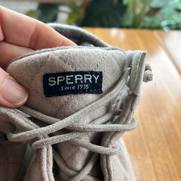 Insulated Sperry quilted waterproof duck boots side zipper Women’s size 8 - Picture 6 of 6